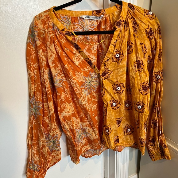 Zara Embroidered Printed Blouse Size Medium Perfect Condition - Picture 3 of 6